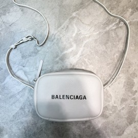 [커스텀급]BALENCIAGA 발렌시아가 EVERYDAY 에브리데이 카메라백 20cm